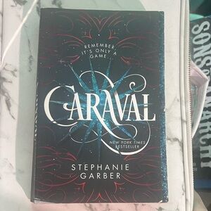 Caraval by Stephanie Garber - Black and Blue Cover